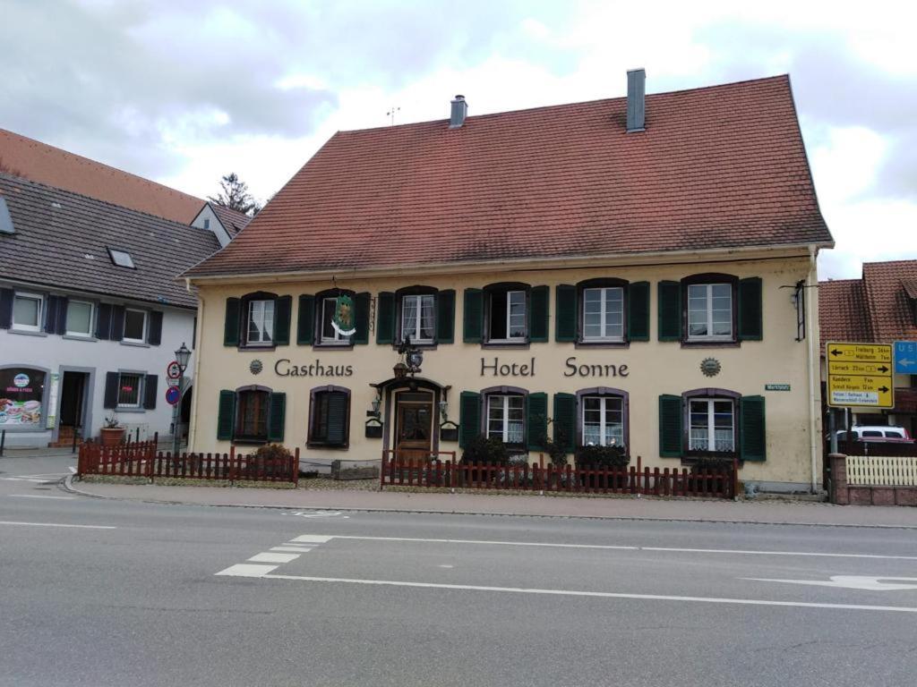 Hotel Gasthaus Sonne Schliengen Exterior foto